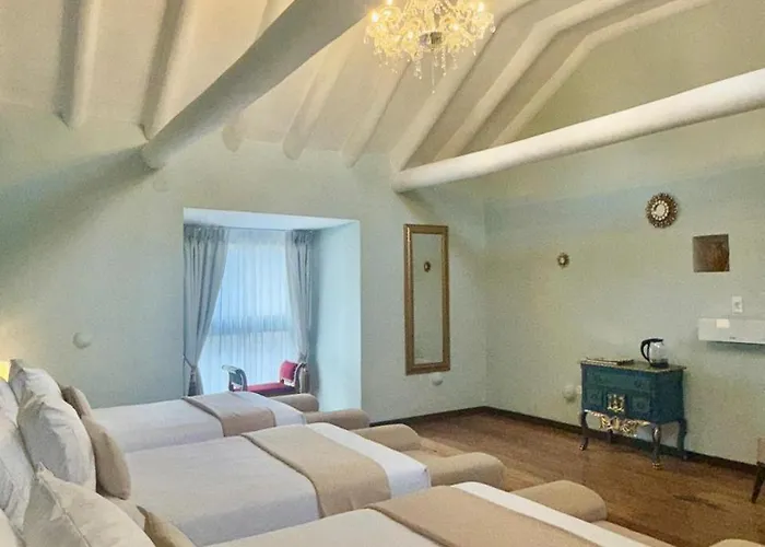 Hotel Ayni Boutique *